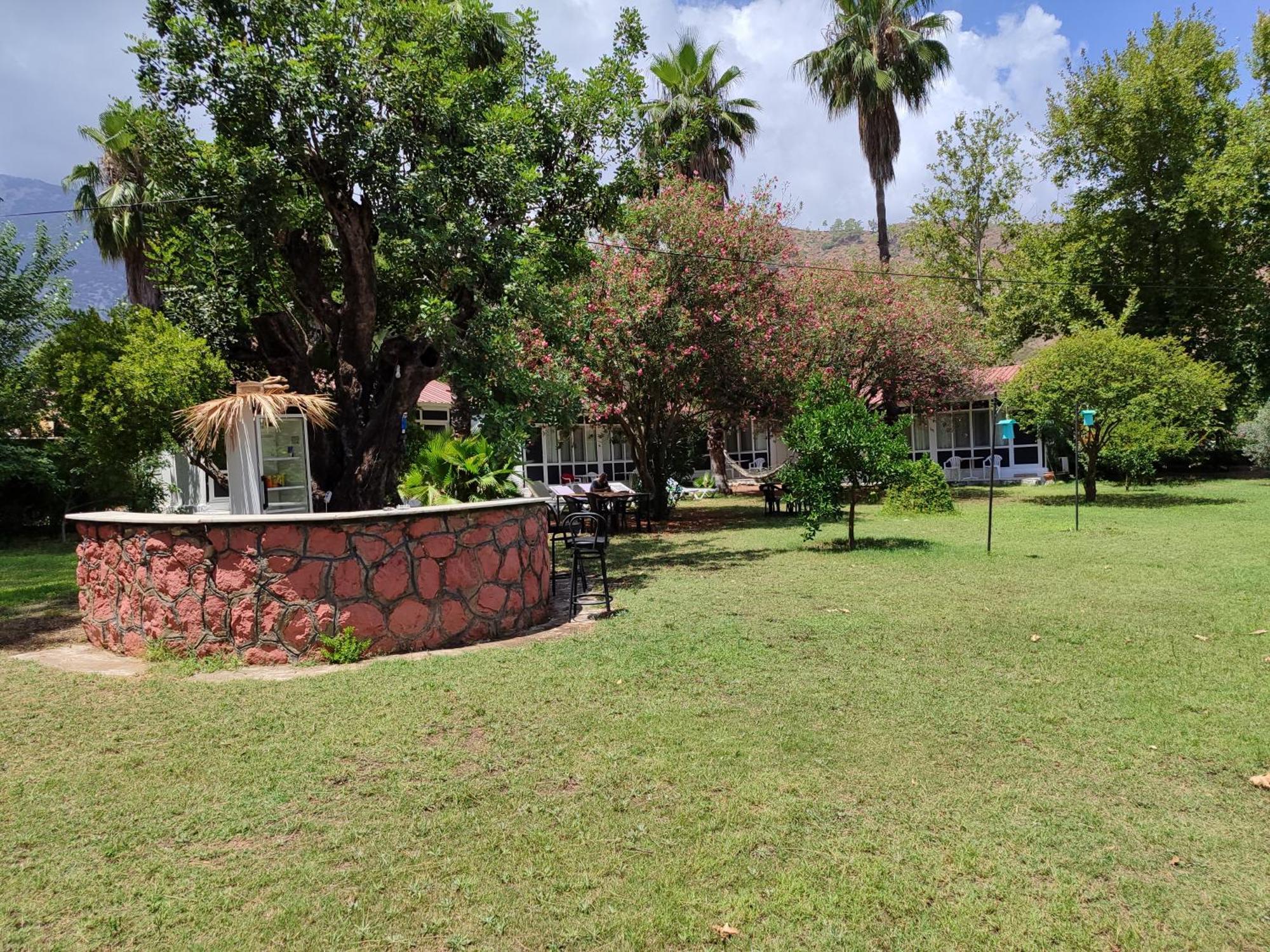 Kuecuek Ev Bed & Breakfast Kumluca Dış mekan fotoğraf